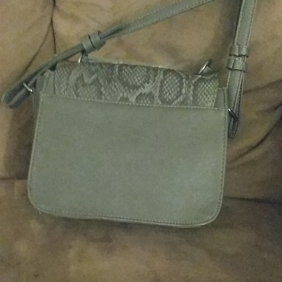 NEW Jaclyn Smith handbag with shoulder strap - Picture 2 of 4